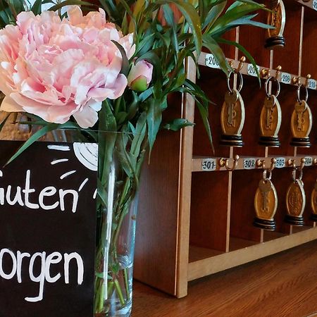 Familien- & Vitalhotel Auenhof Fulpmes Luaran gambar