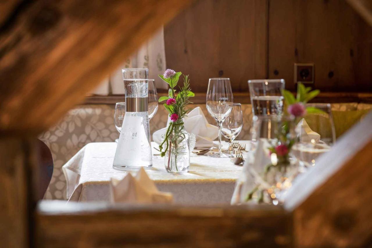 Familien- & Vitalhotel Auenhof Fulpmes Luaran gambar