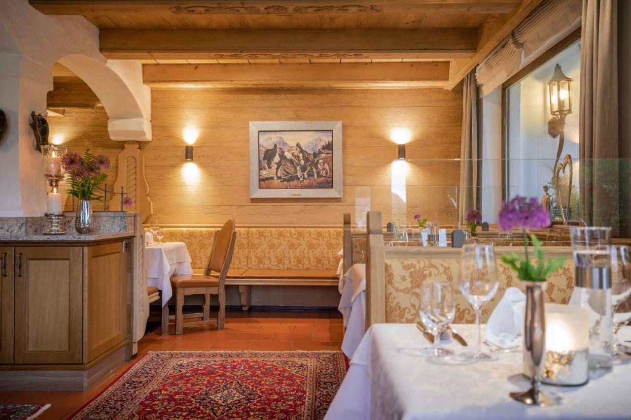 Familien- & Vitalhotel Auenhof Fulpmes Luaran gambar