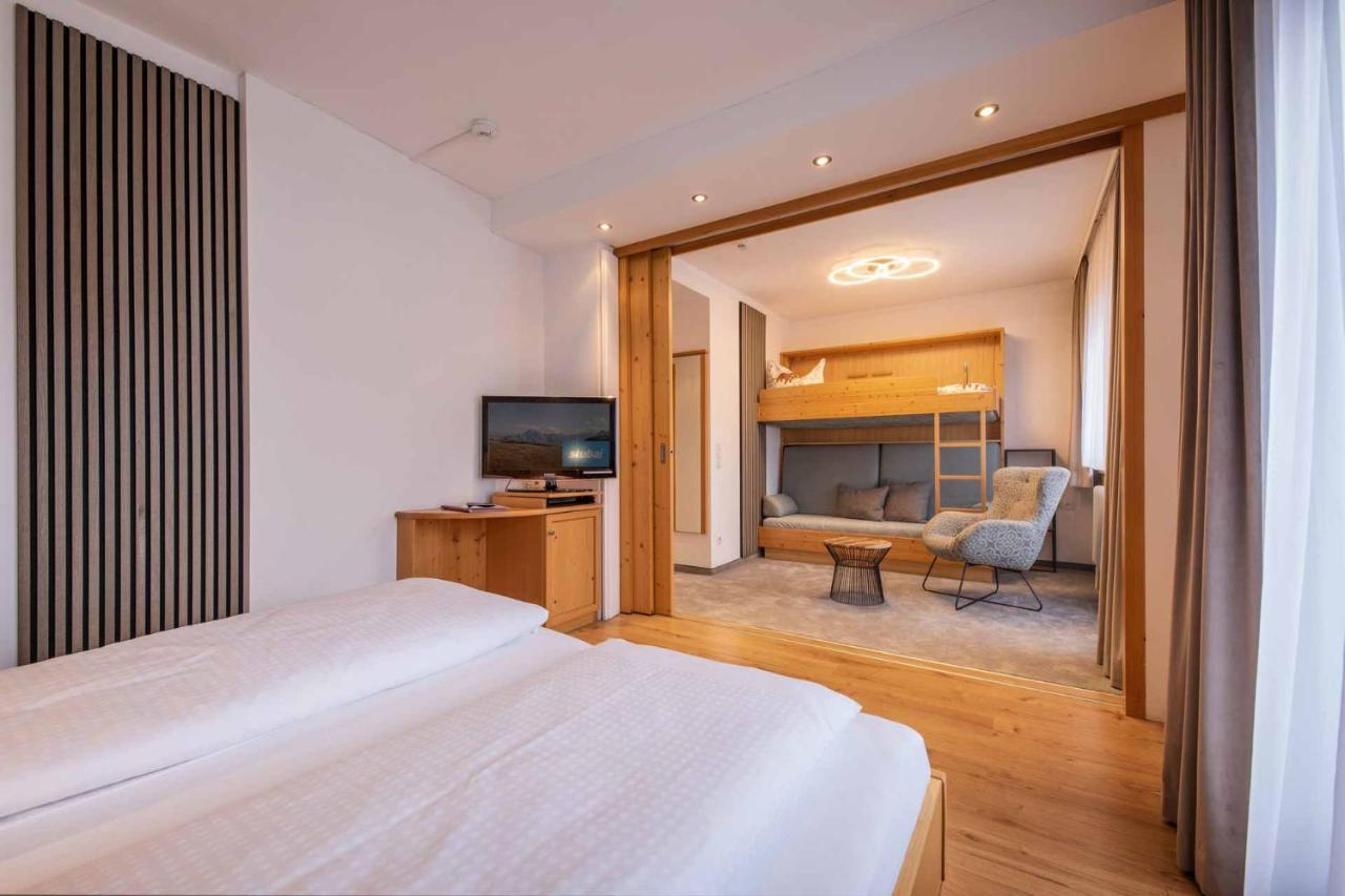 Familien- & Vitalhotel Auenhof Fulpmes Luaran gambar