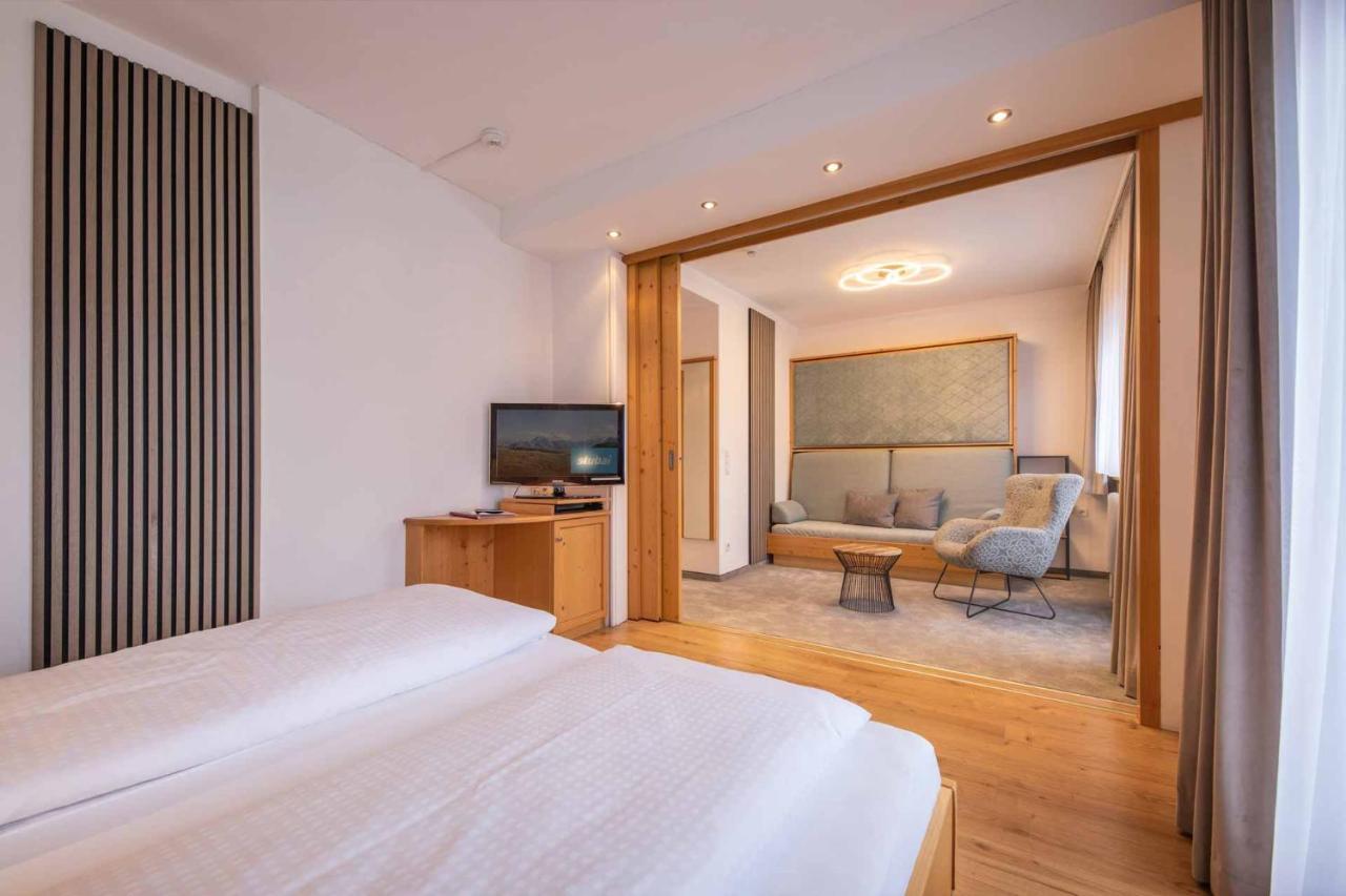 Familien- & Vitalhotel Auenhof Fulpmes Luaran gambar