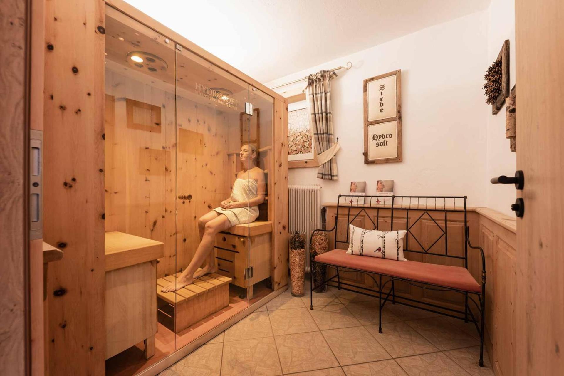 Familien- & Vitalhotel Auenhof Fulpmes Luaran gambar